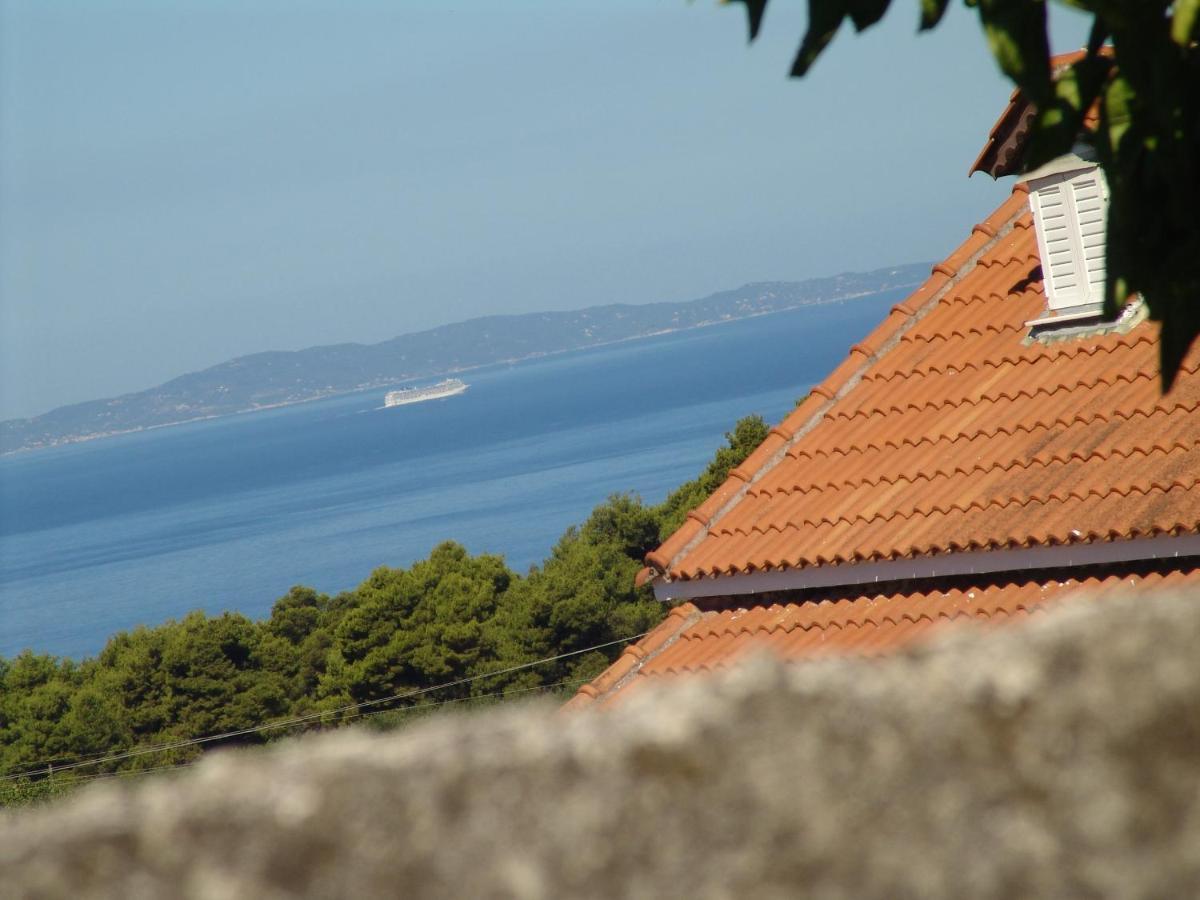 Villa Nefeli Loútsa Dış mekan fotoğraf